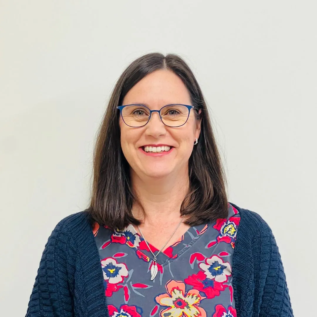 Dr Imogen Robertson