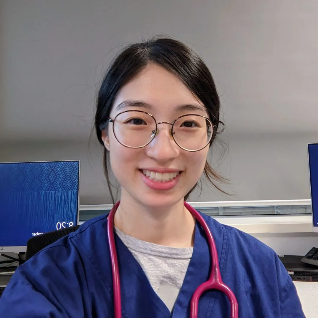 Dr Mina Han