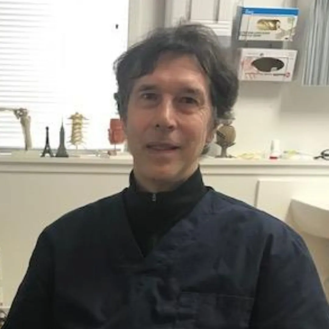 Dr David Oxner