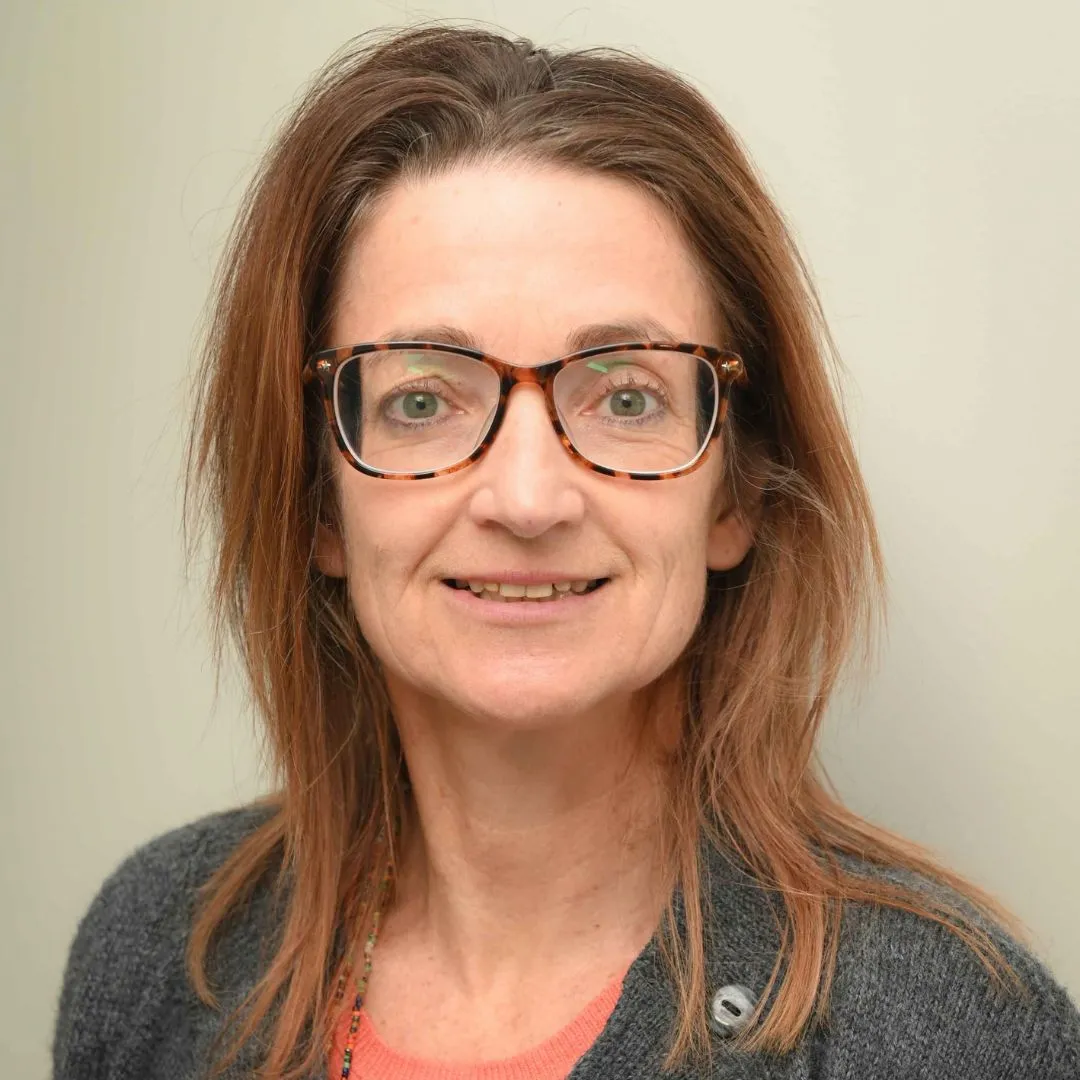 Dr Kate Swanson
