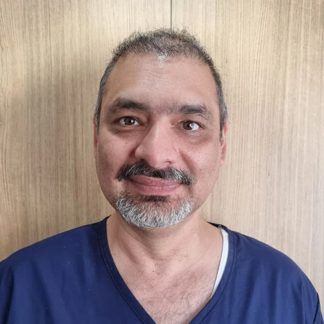 Dr Zia Khan